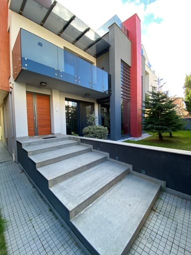 Ексклузивна куќа 565м2 со 800м2 двор на одлична локација - За Продажба - Карпош - Слика 4