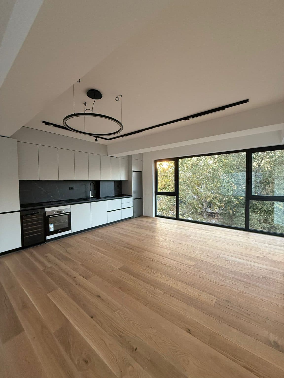 Modern office space 550m2 in Taftalidze - For Rent - Karposh - Image 6