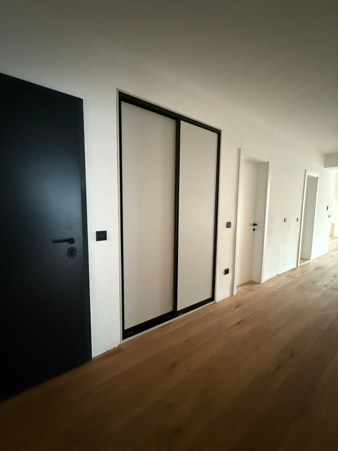 Modern office space 550m2 in Taftalidze - For Rent - Karposh - Image 10
