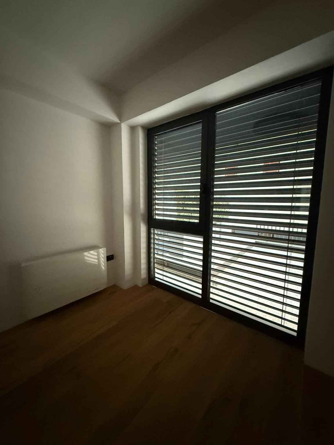 Modern office space 550m2 in Taftalidze - For Rent - Karposh - Image 21