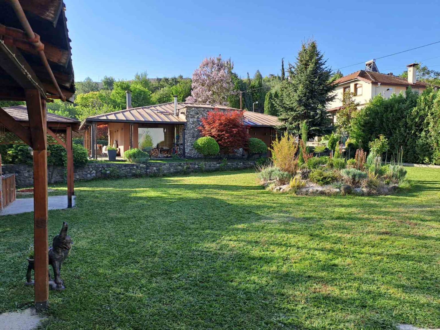 Kуќа 146м2 со двор во Припор - За Продажба - Кисела Вода