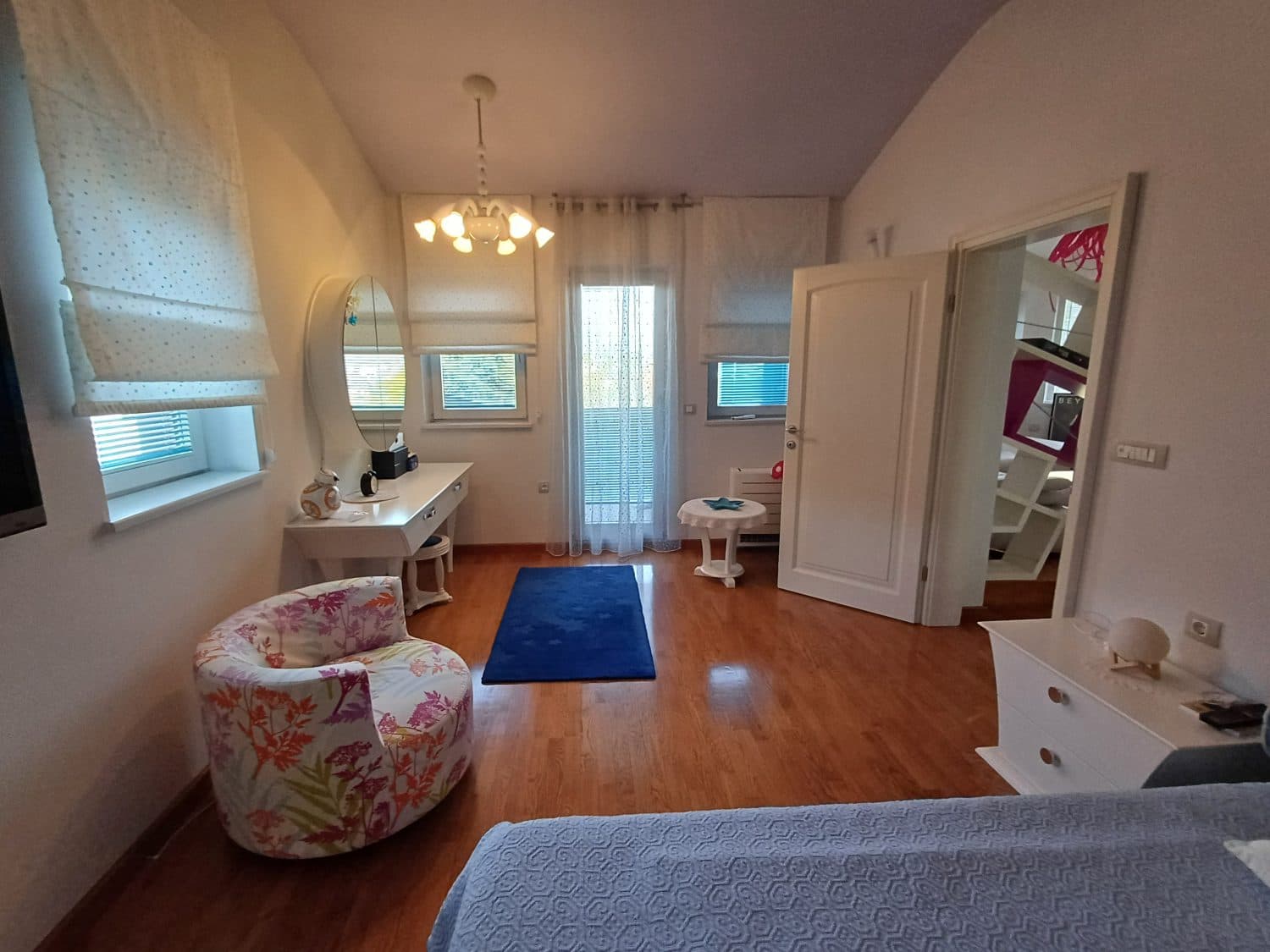 Modern house 250m2 on Vodno - For Rent - Vodno - Image 14