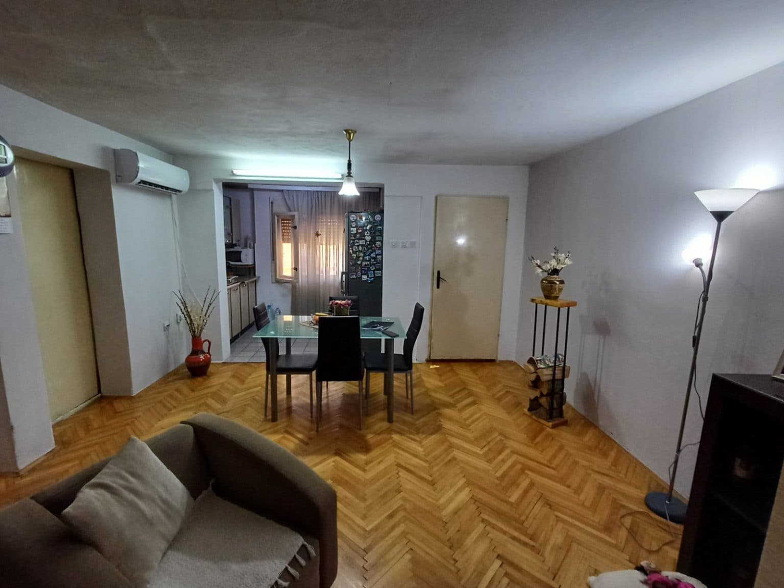 Куќа 62м2 во Кисела Вода - За Продажба - Кисела Вода