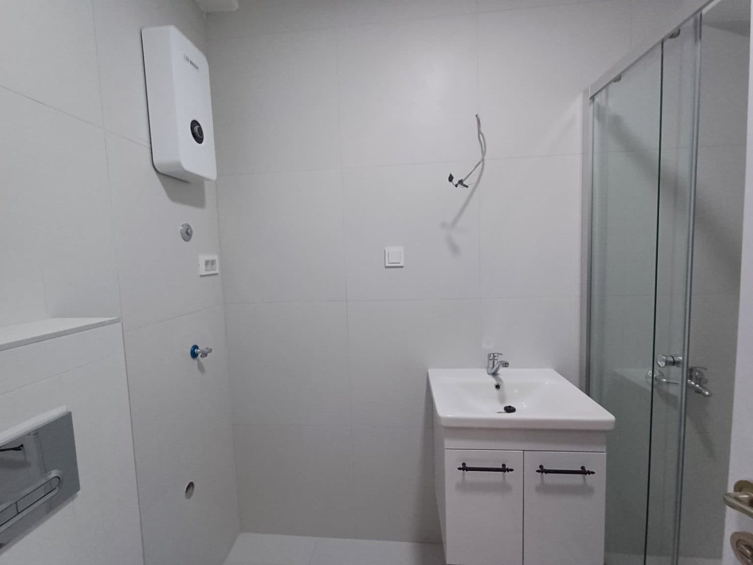 Стан 120м2 на мирна локација во Хром - 3