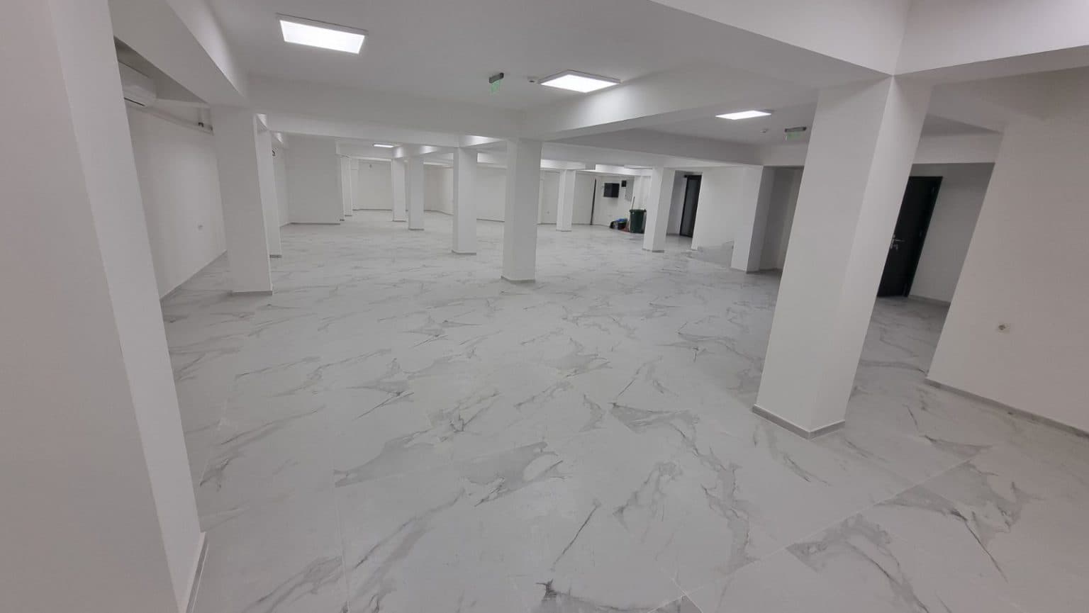 Деловен простор 613м2 во Битола - За Изнајмување - Битола - Слика 3