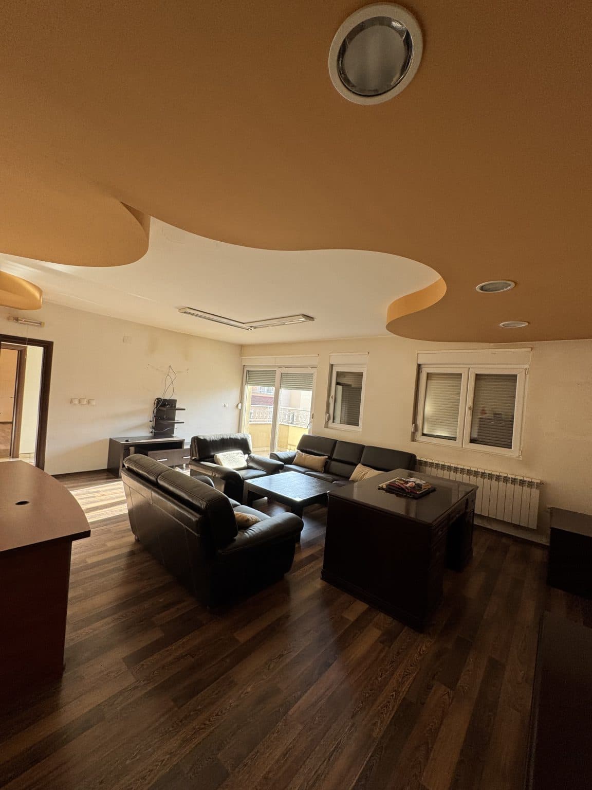 Деловен простор 720м2 во Битола - За Изнајмување - Битола - Слика 11