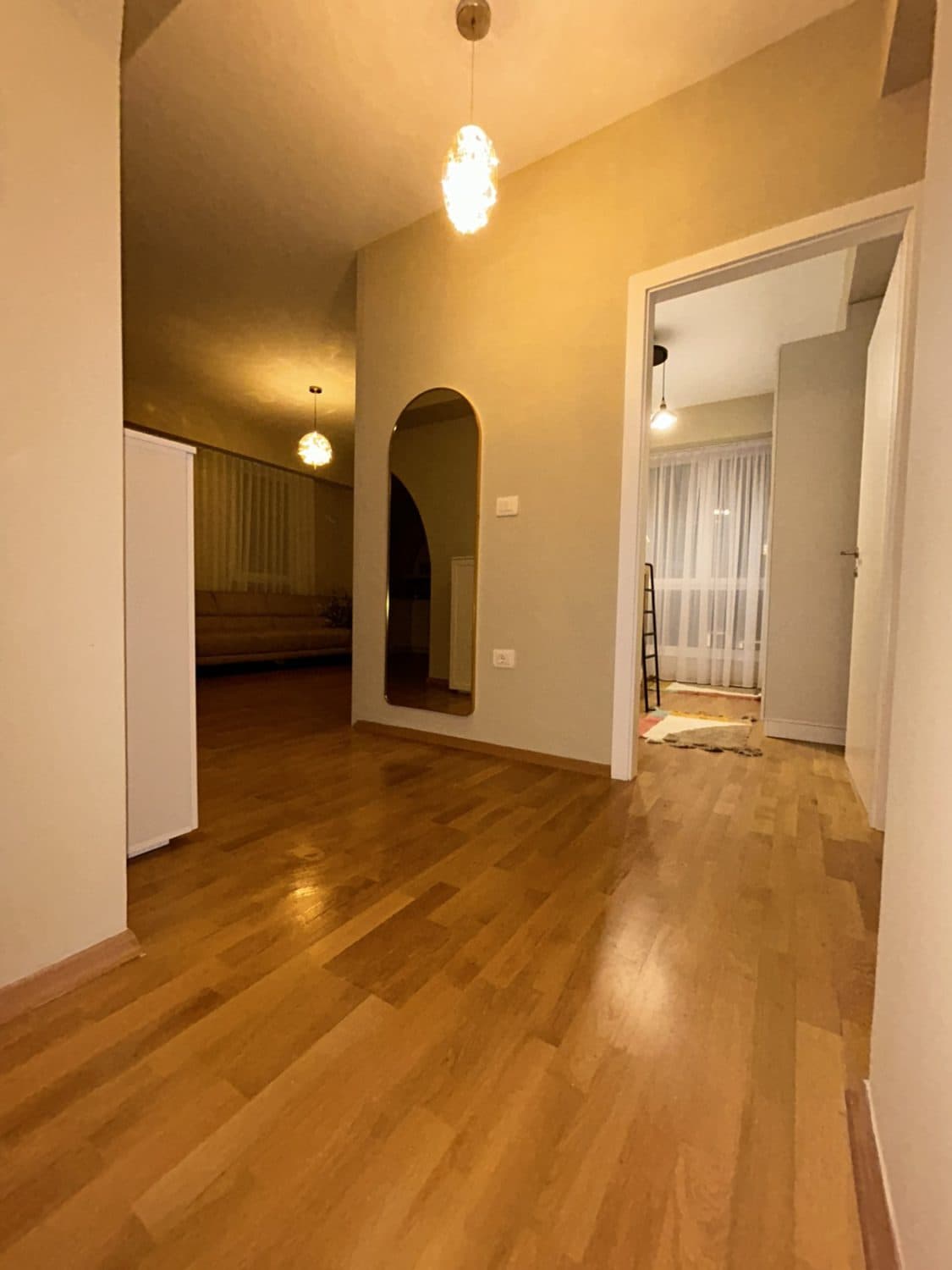 Комплетно опремен стан 73m2 во East Gate - За Изнајмување - Гази Баба - Слика 10