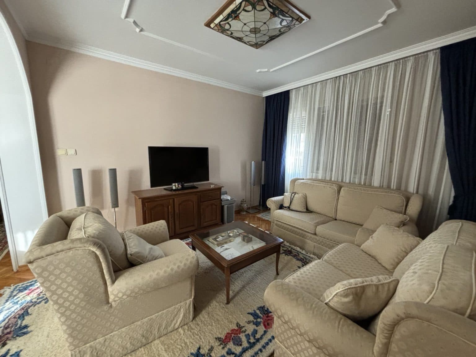 House 220м² in a peaceful location in Crniche - 3