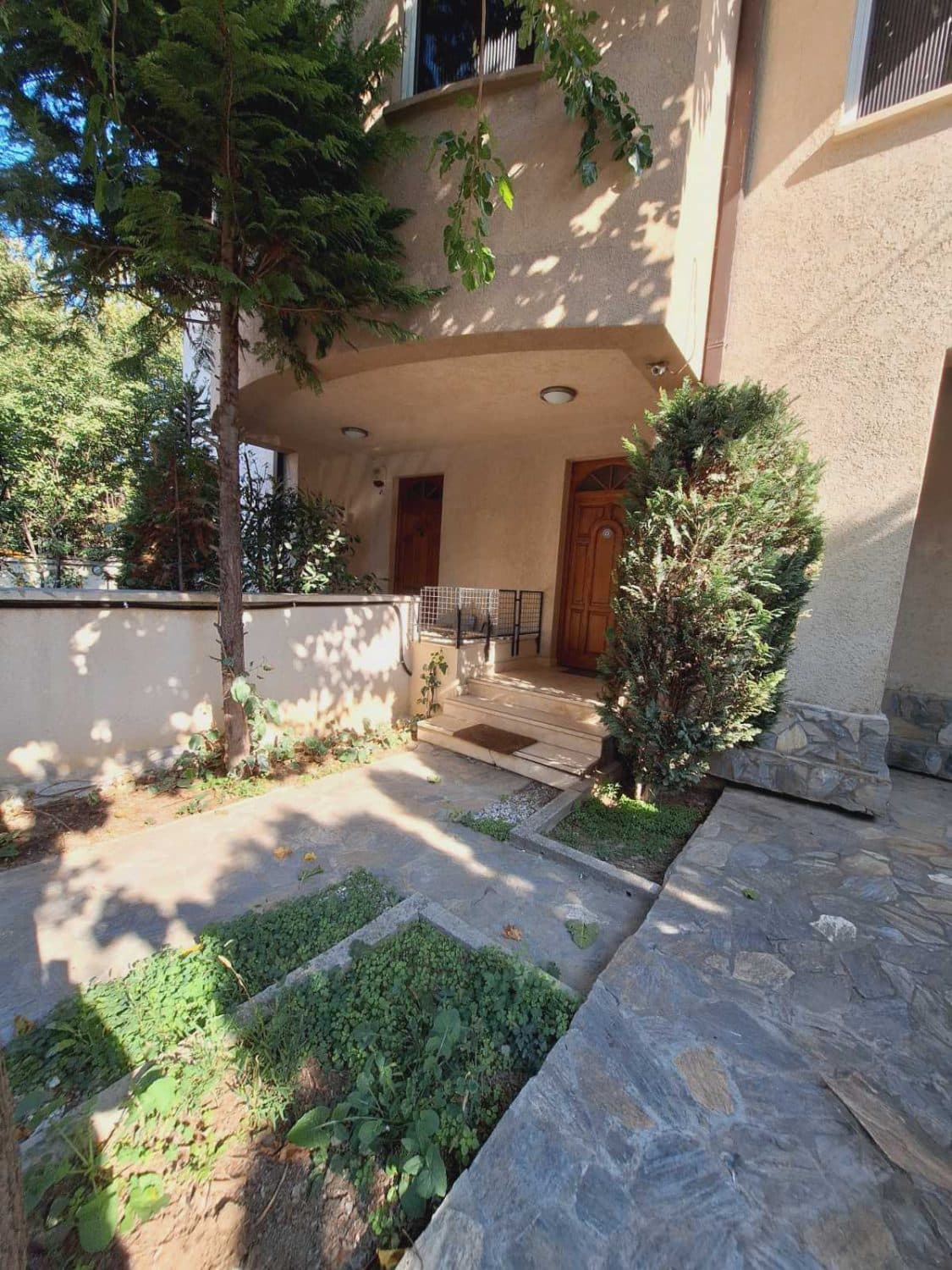 House 250m2 with green yard in Crniche - For Rent - Crniche - Image 5