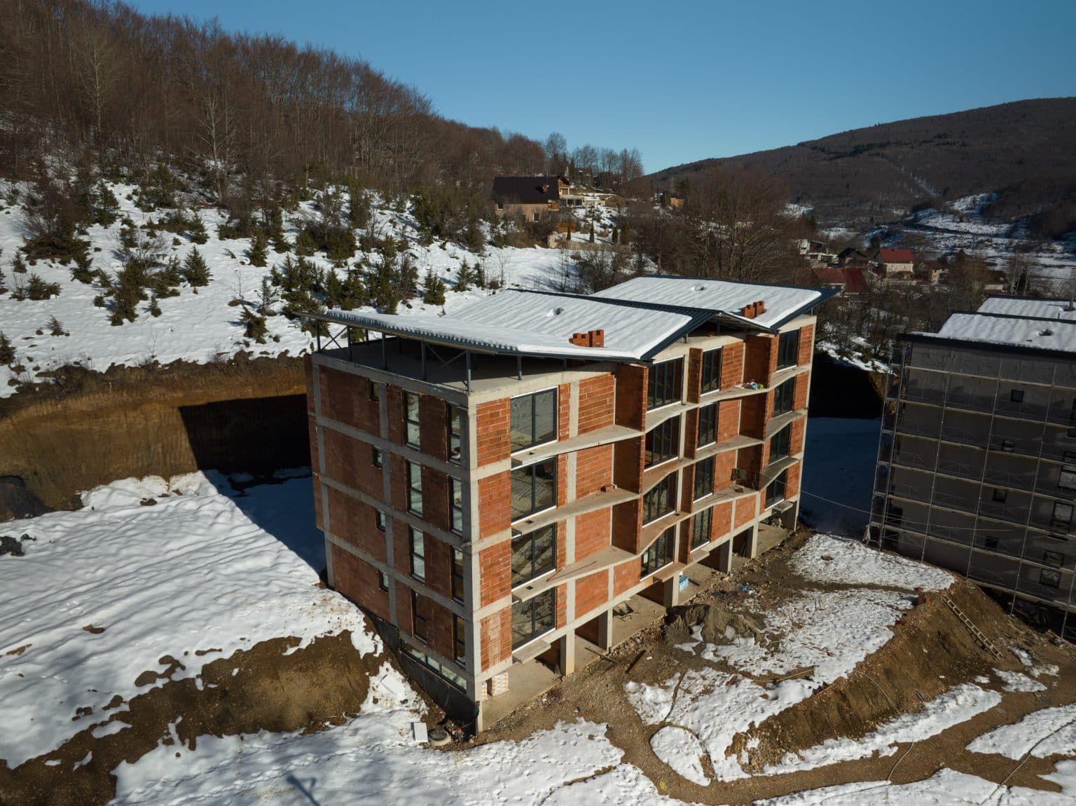 Нoв 72м2 aпартман во Маврово - За Продажба - Маврово - Слика 25