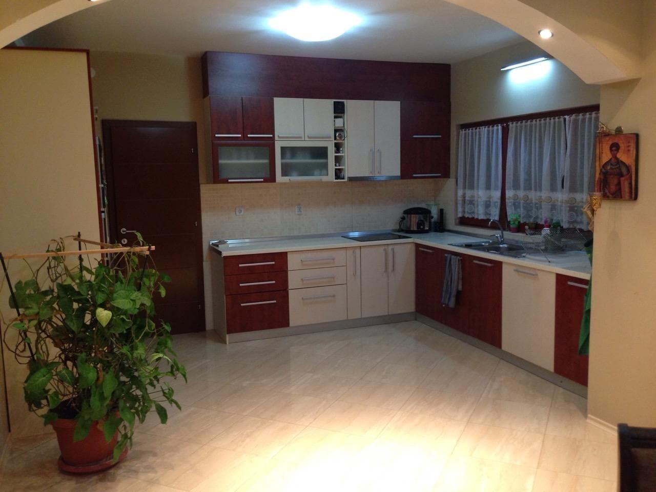 House for sale in Radishani 270m2 - For Sale - Butel - Image 2