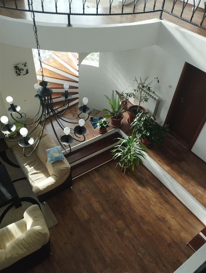 House for sale in Radishani 270m2 - For Sale - Butel - Image 1