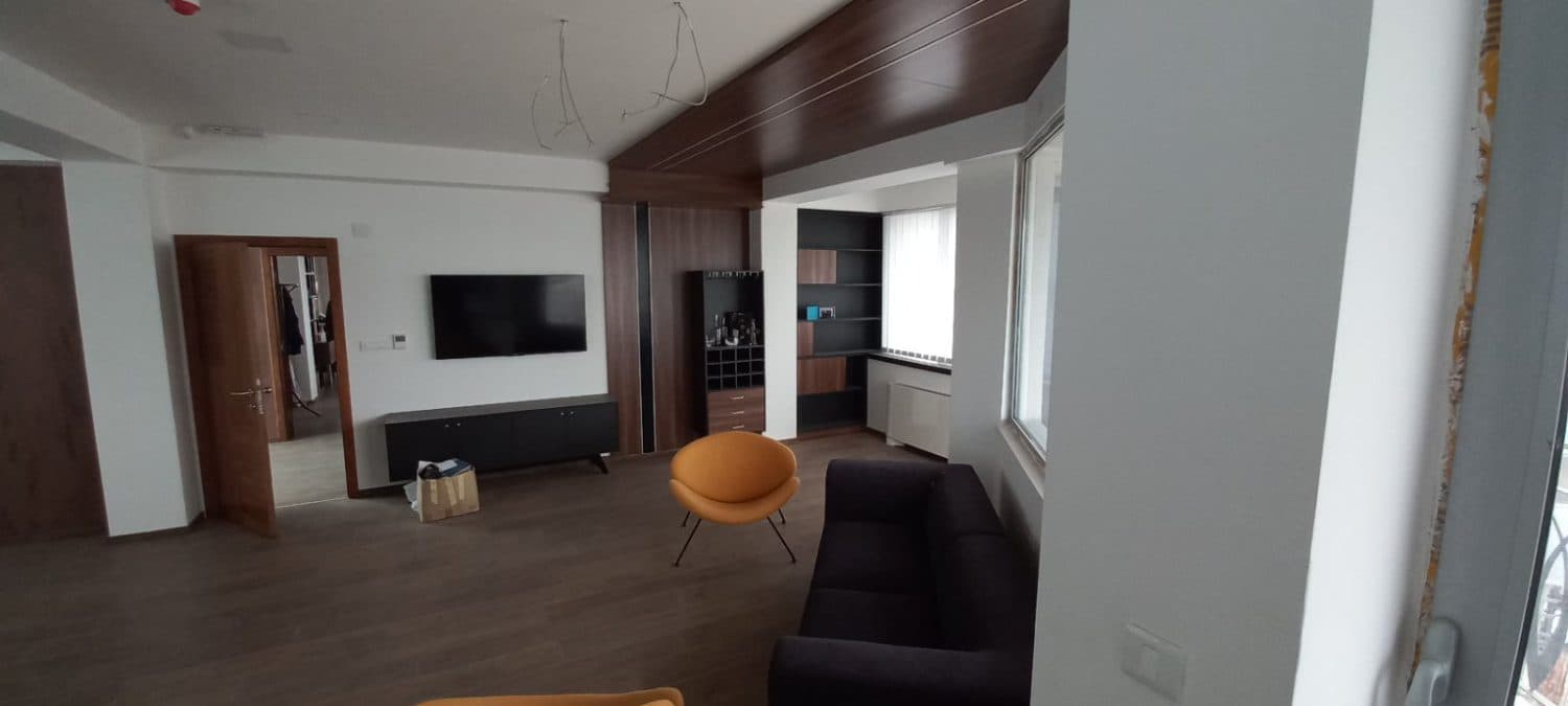 Warehouse 2900m2 with office building in Vizbegovo - За Изнајмување - Карпош - Image 9