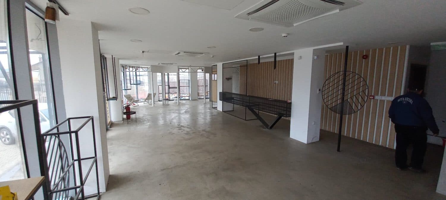 Warehouse 2900m2 with office building in Vizbegovo - За Изнајмување - Карпош - Image 11