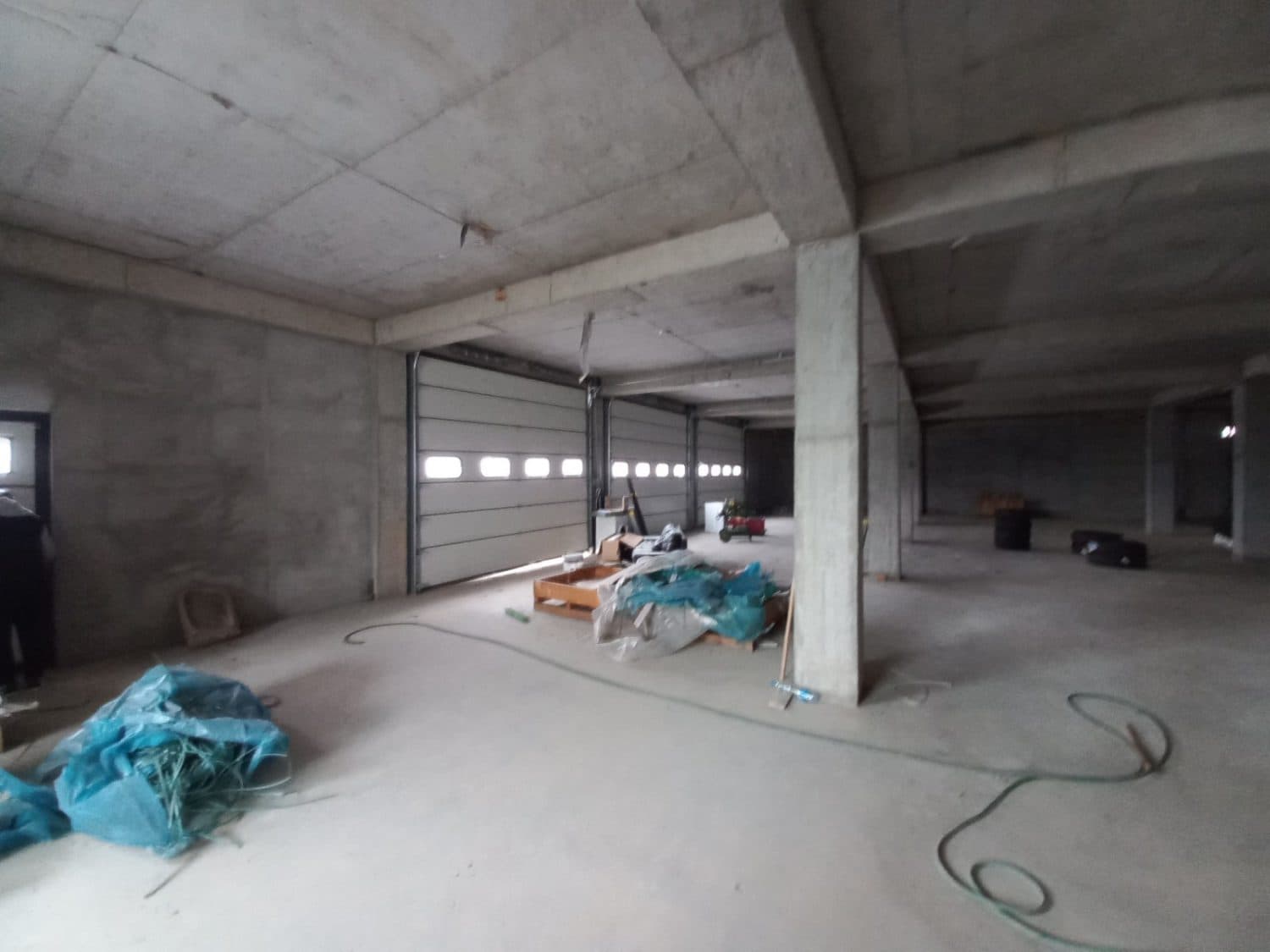 Магацин 2900м2 во Ѓорче Петров - За Изнајмување - Ѓорче Петров - Слика 3