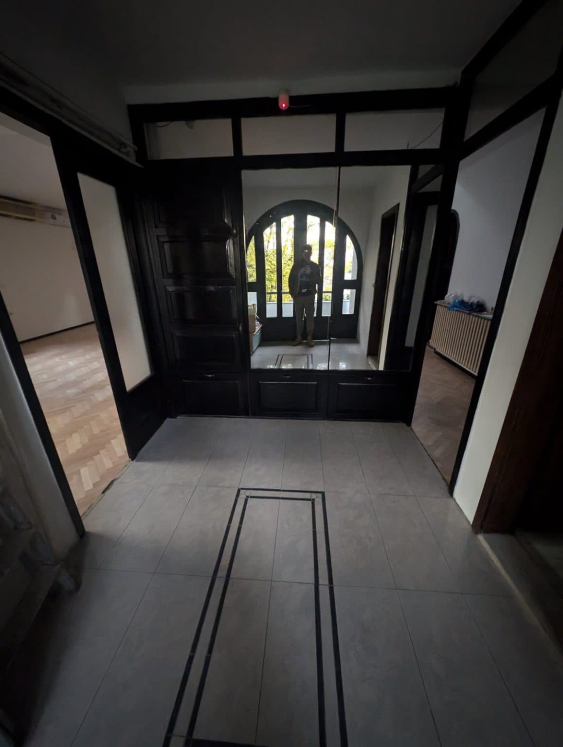 Деловен простор 600м2 на Водно - За Изнајмување - Водно - Слика 9