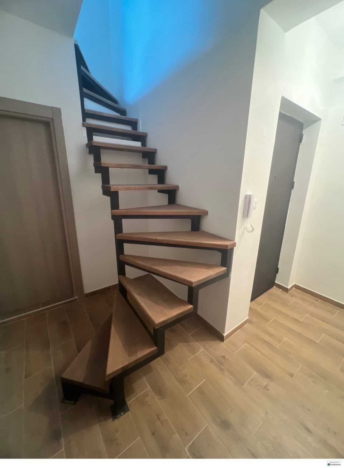 Стан 106м2 во Автокоманда - 3