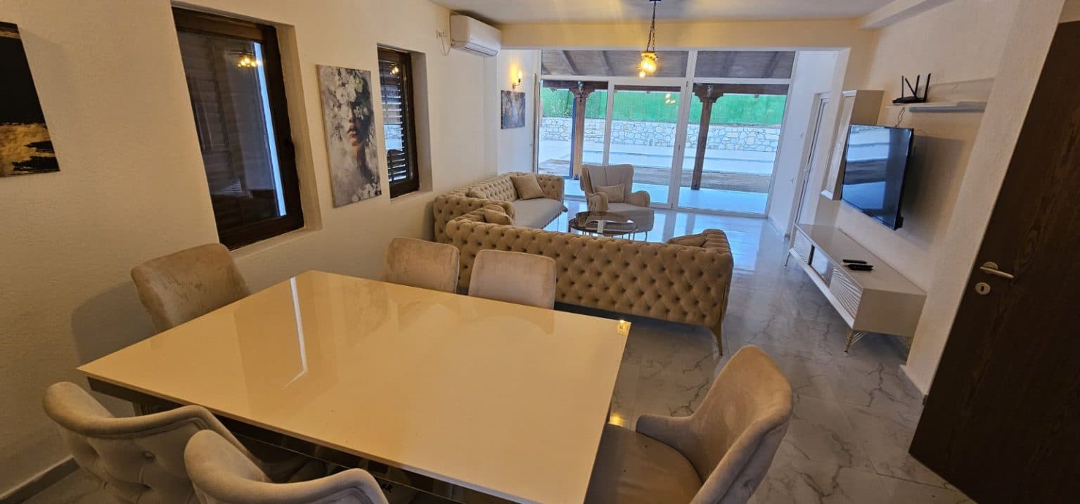 Villa 200m2 in Chucher-Sandevo - For Rent - Cucer - Sandevo - Image 4