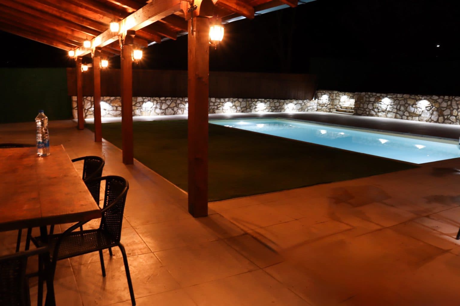 Villa 200m2 in Chucher-Sandevo - For Rent - Cucer - Sandevo - Image 9