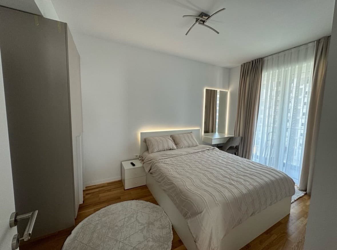 Стан 80м2 во комплексот East Gate Living - За Изнајмување - Гази Баба - Слика 7