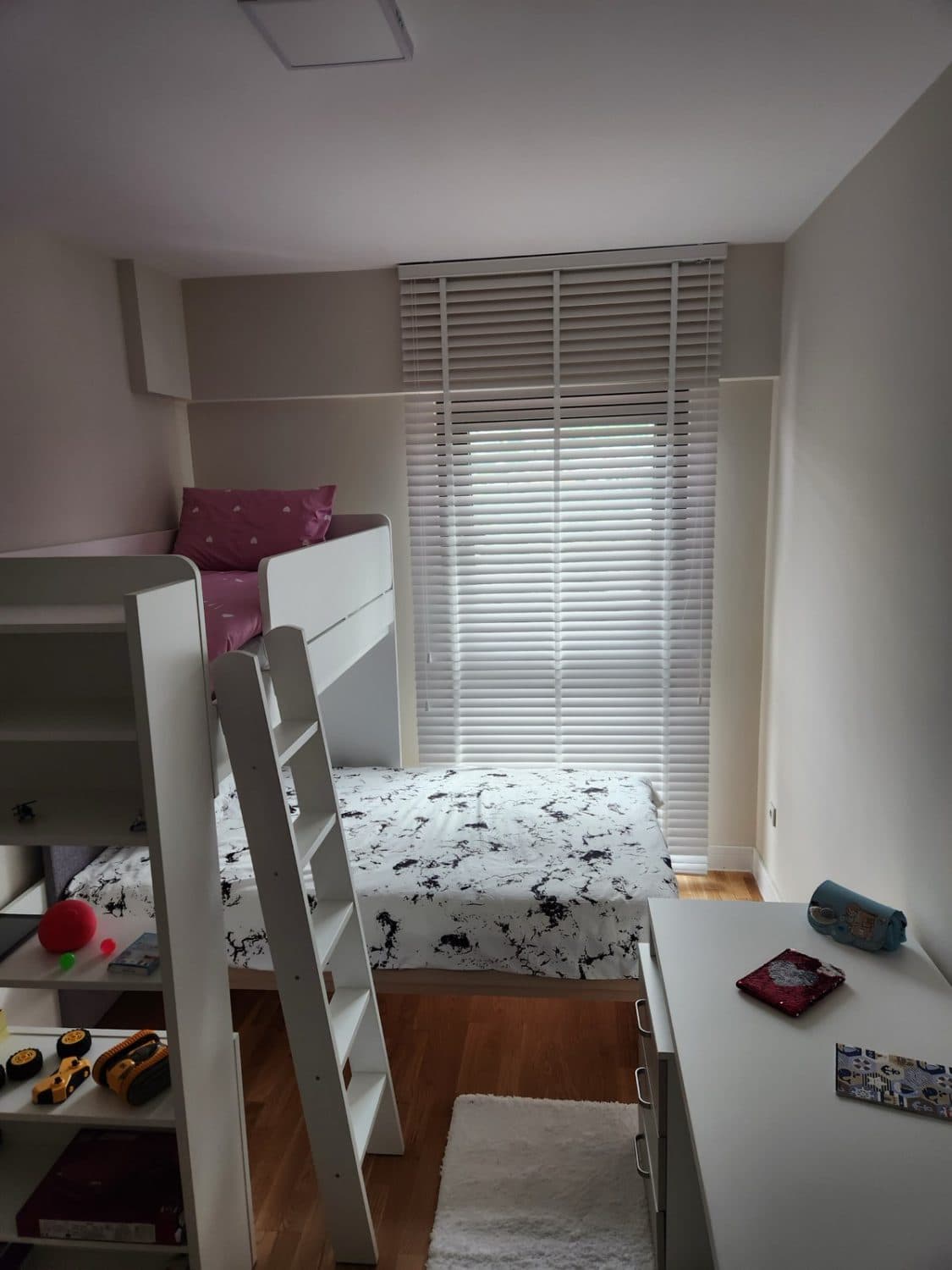 Stylish 72m2 Apartment in Limak Diamond complex - For Rent - Centar - Image 13