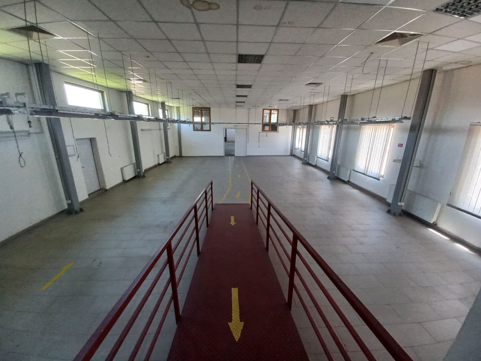 Warehouse space 990m2 - 2