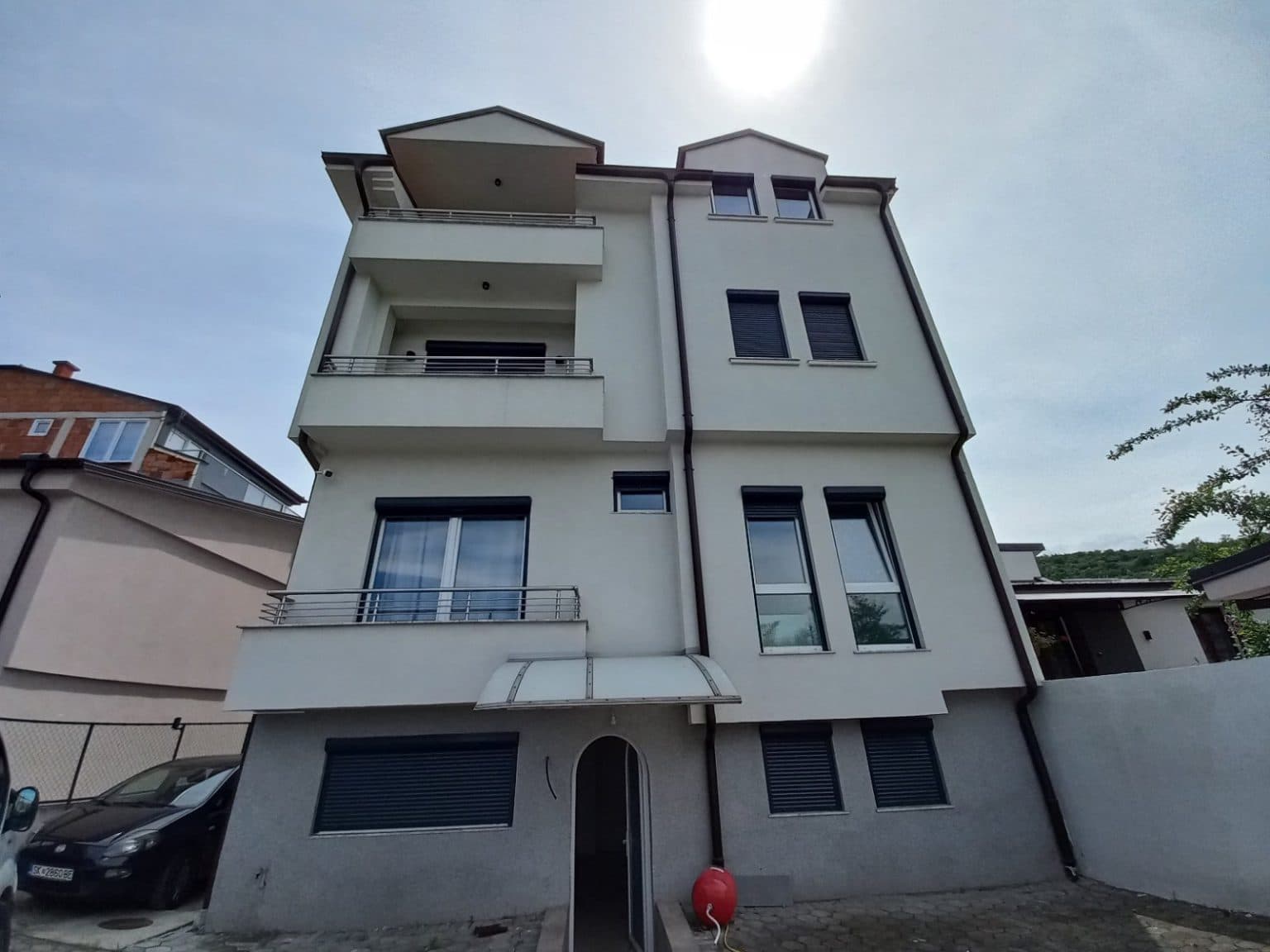 New modern house in Zhdanec - For Rent - Karposh