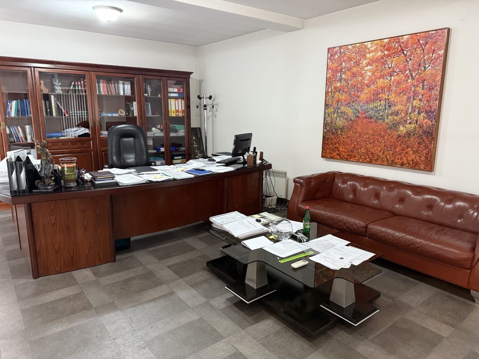 Деловен простор 92м2 во Центар - За Изнајмување - Центар - Слика 5