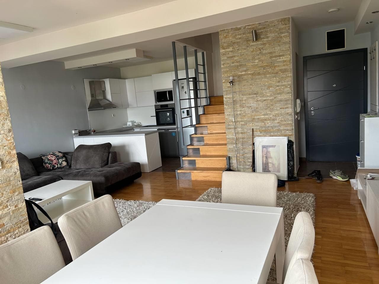 Стан 106м2 во Карпош - За Изнајмување - Карпош - Слика 2