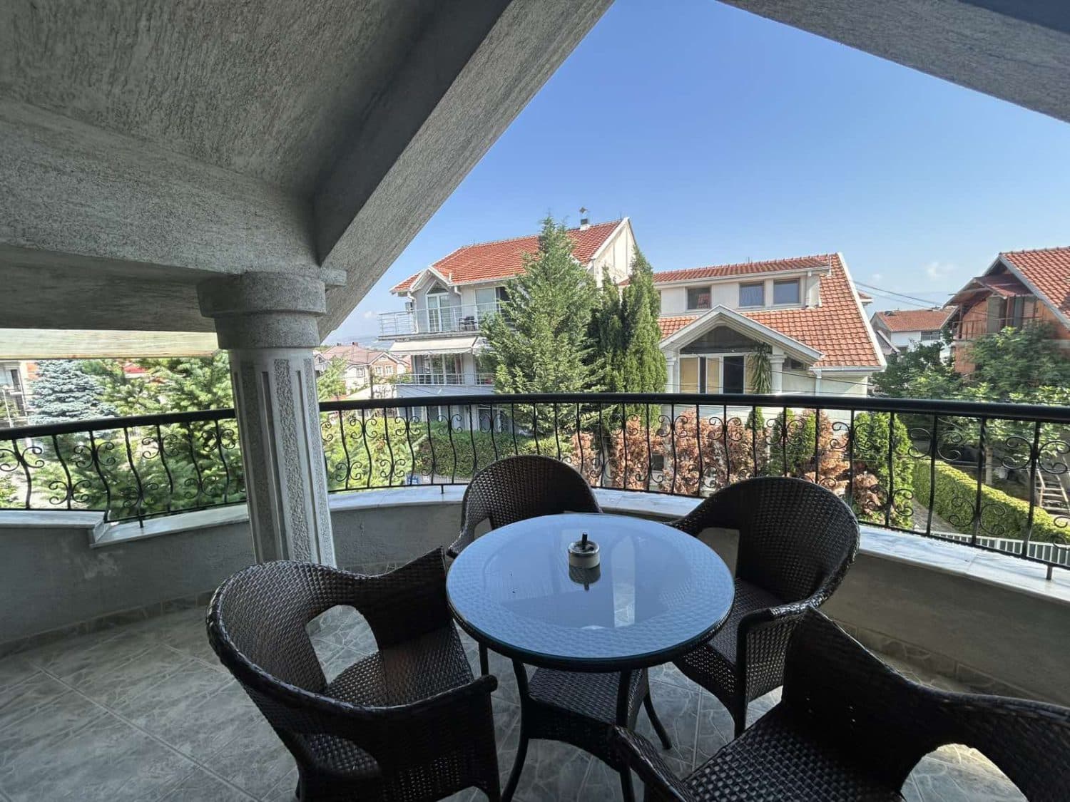 Пространа куќа 385м2 во Жданец - За Продажба - Карпош - Слика 9