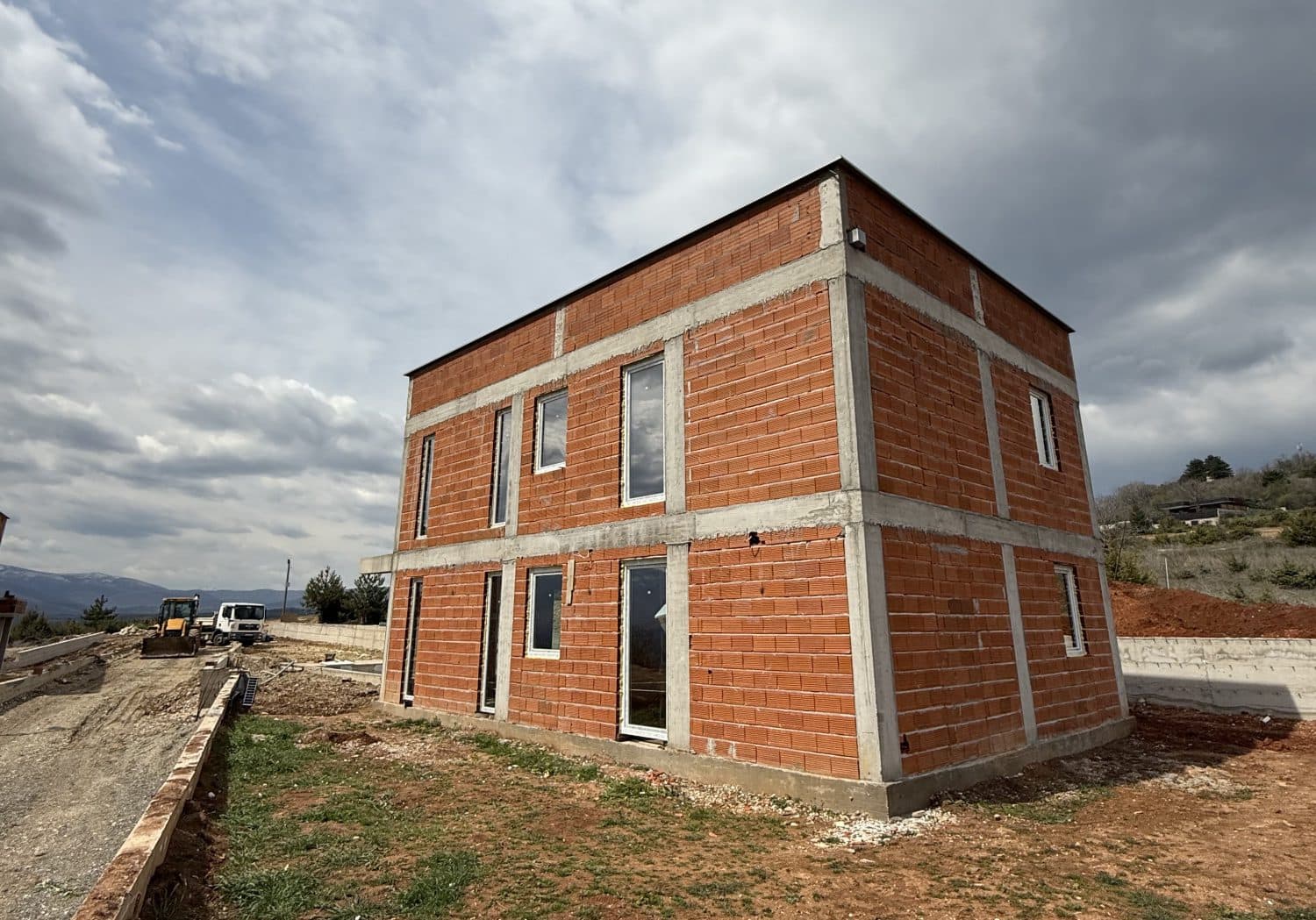 House 192м2 in Sopishte - За Продажба - Сопиште - Слика 1