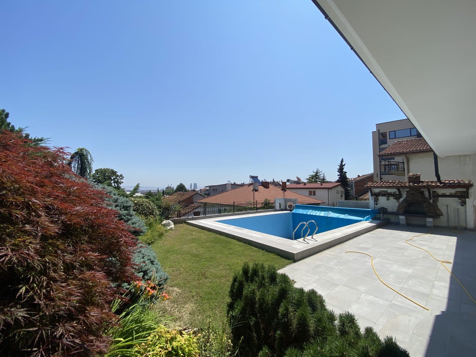 Пространа куќа 492м2 во Црниче - 2