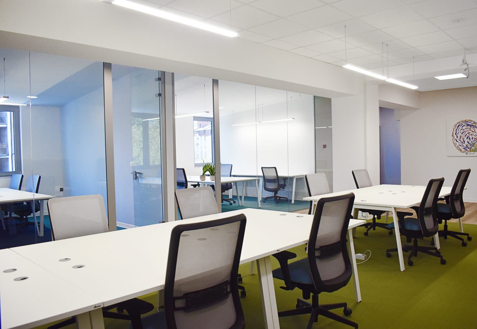 Joy деловен простор во Manhattan Business Centar - За Изнајмување - Центар - Слика 5