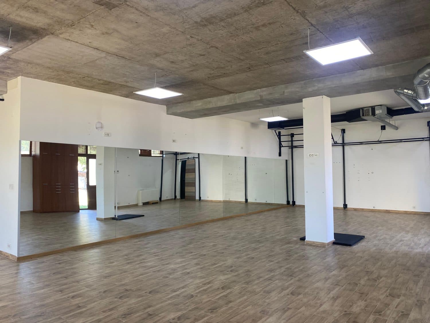 Деловен простор 160м2 во Кисела Вода - За Изнајмување - Кисела Вода - Слика 4