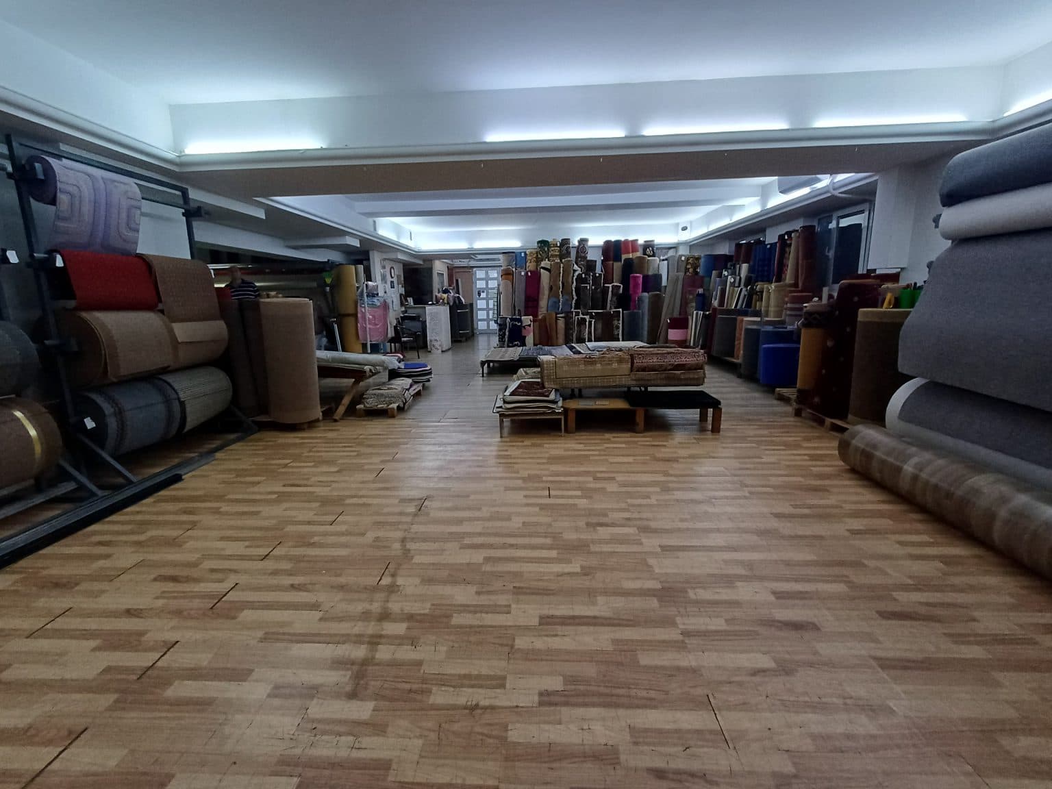 Office space 260m2 in Karposh 3 - For Sale - Karposh - Image 4