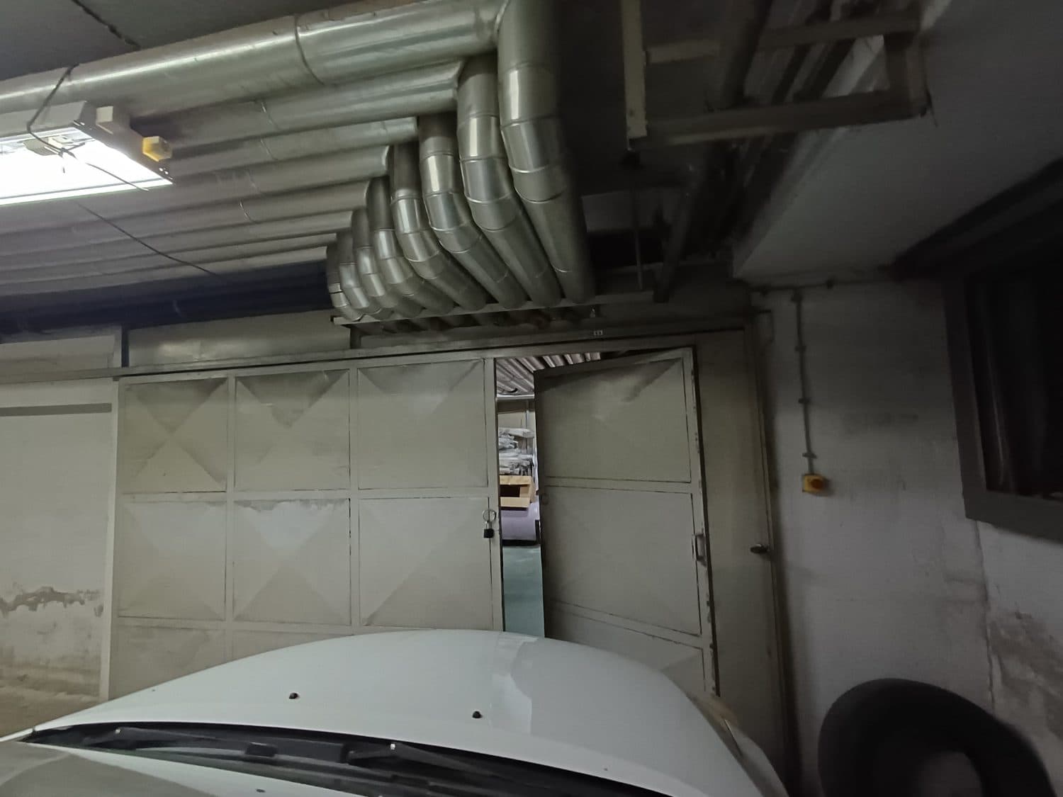 Деловен простор 260м2 во Лептокарија - За Продажба - Карпош - Слика 7