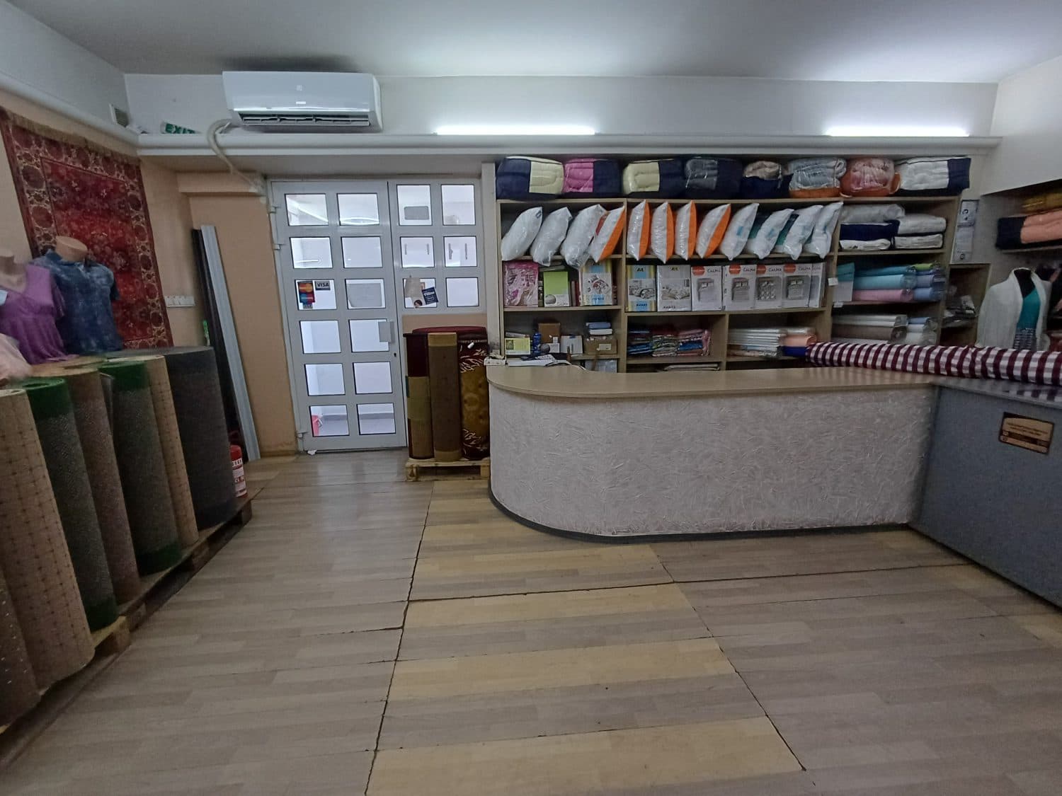 Деловен простор 260м2 во Лептокарија - За Продажба - Карпош - Слика 1