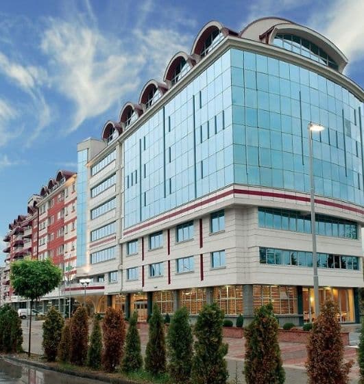 Open-Plan 340m2 Office Space in TCC Grand Plaza - For Sale - Karposh - Image 1