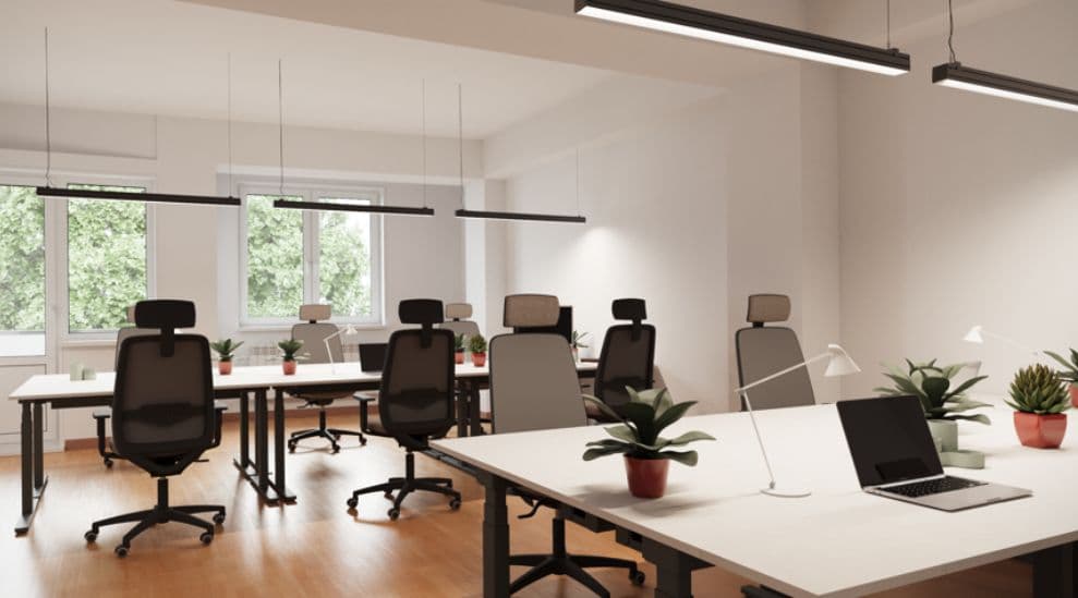 Open-Plan 340m2 Office Space in TCC Grand Plaza - For Sale - Karposh - Image 2