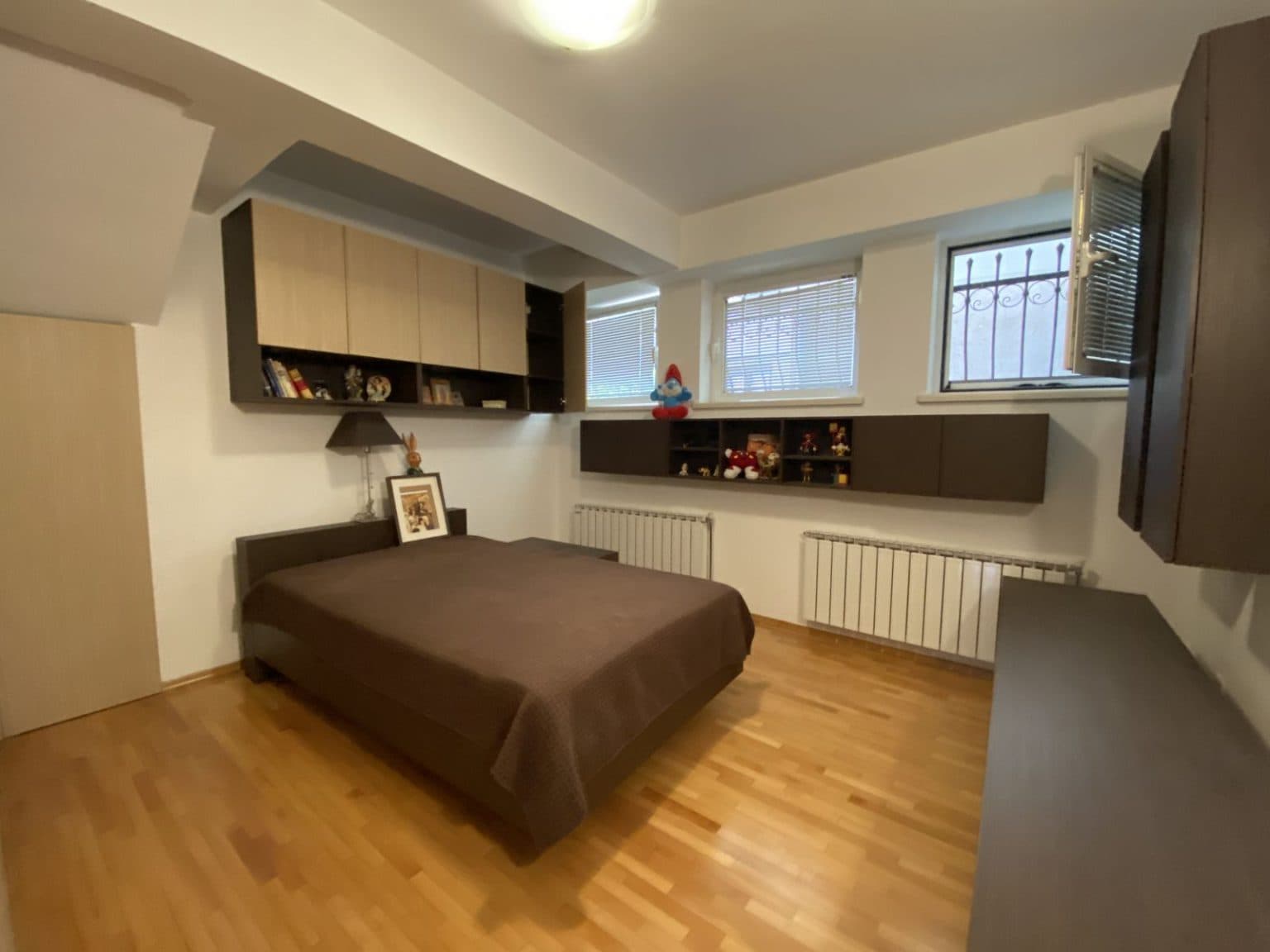 Family house 492m² in Crniche - For Sale - Kisela Voda - Image 17