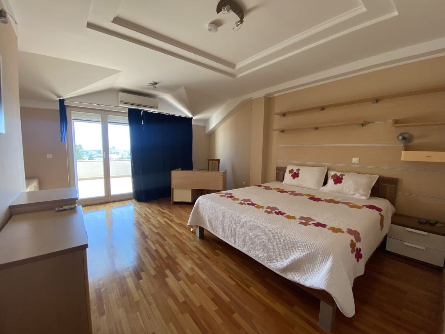 Family house 492m² in Crniche - For Sale - Kisela Voda - Image 20