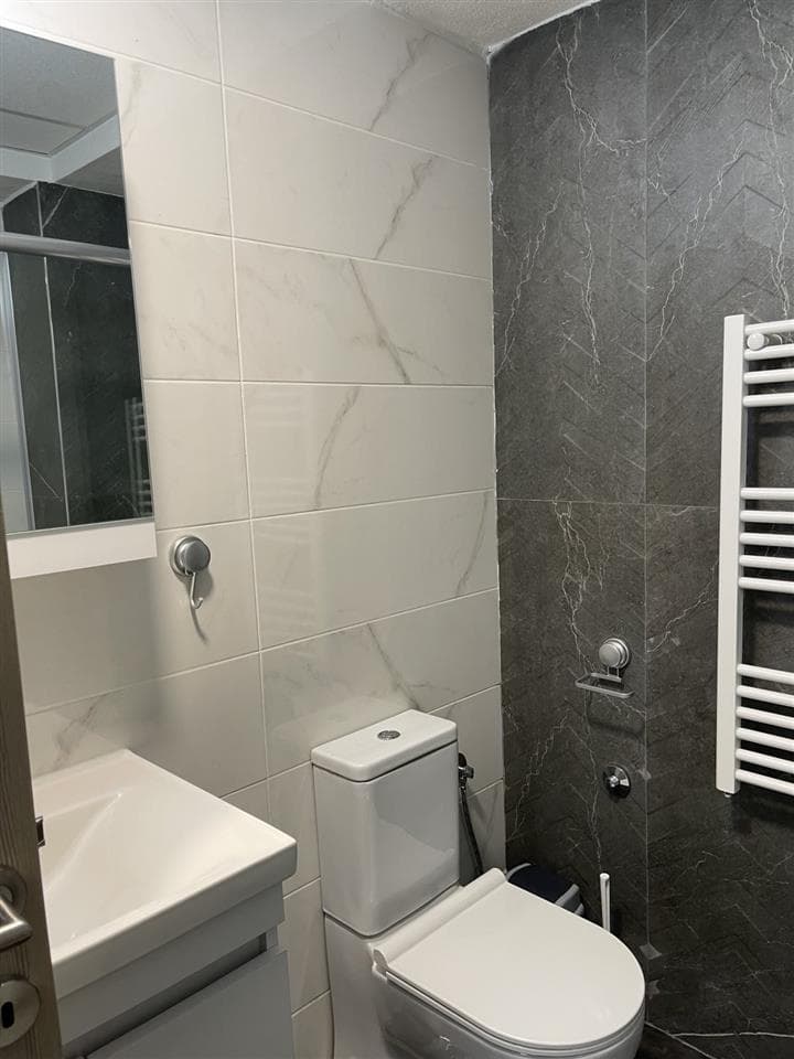 Стан 50м2 во близина на East Gate - За Изнајмување - Гази Баба - Слика 6