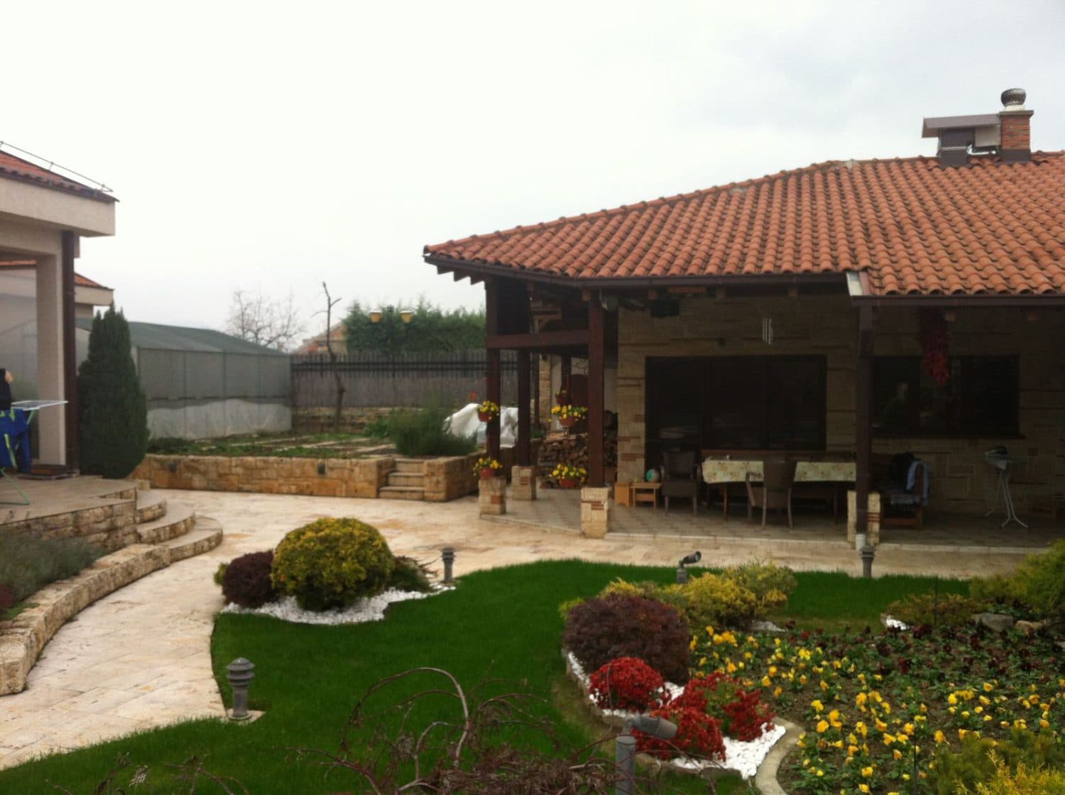 Spacious house 530m2 in Bardovci - For Sale - Bardovci - Image 8