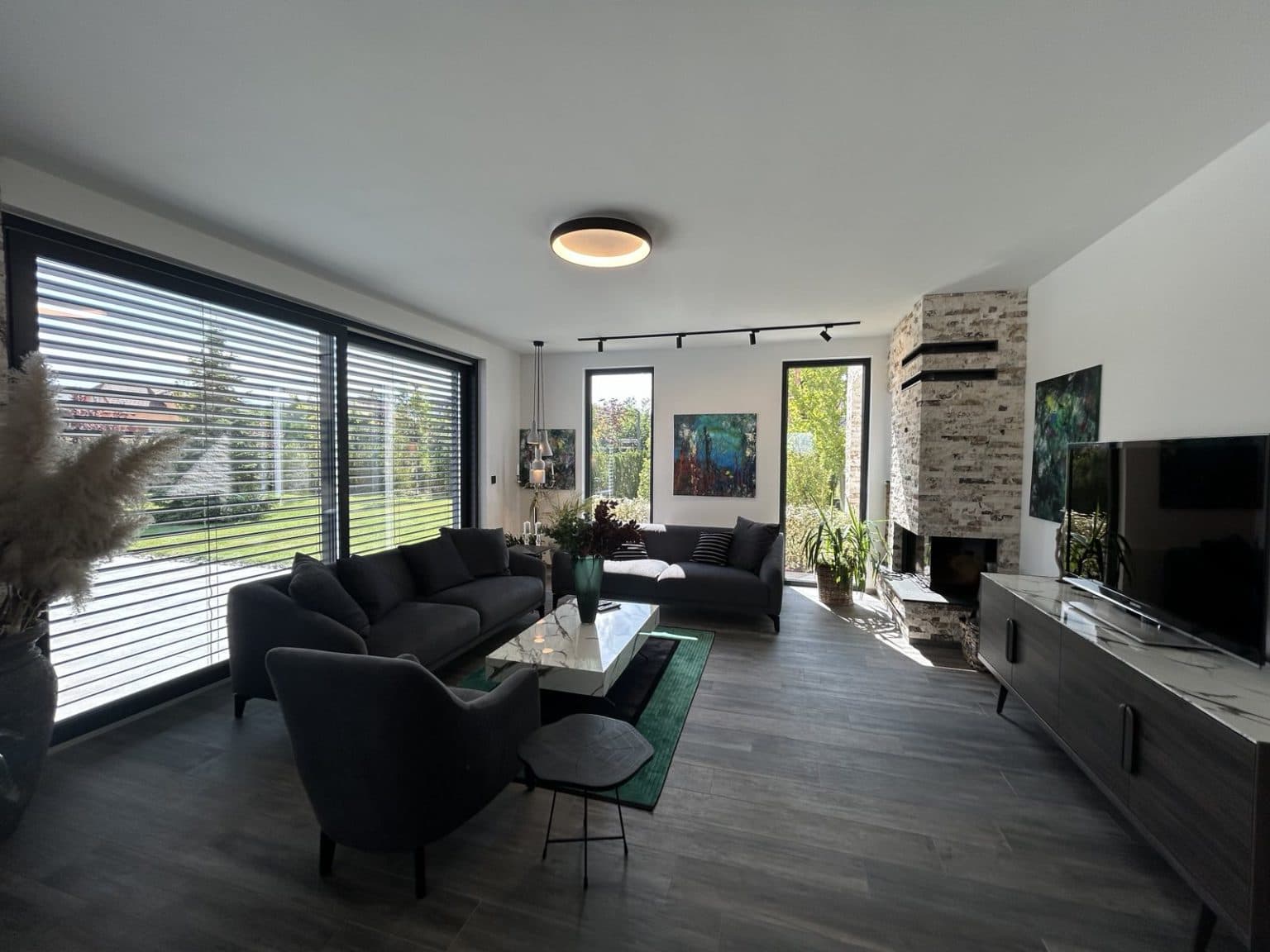 Modern house 630 m² in Bardovci - For Rent - Bardovci - Image 4