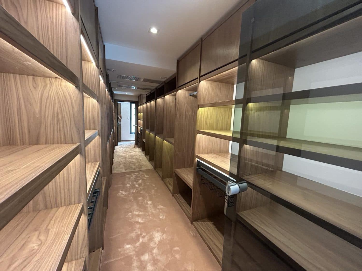 Modern house with swimming pool in Bardovci - For Rent - Bardovci - Image 18