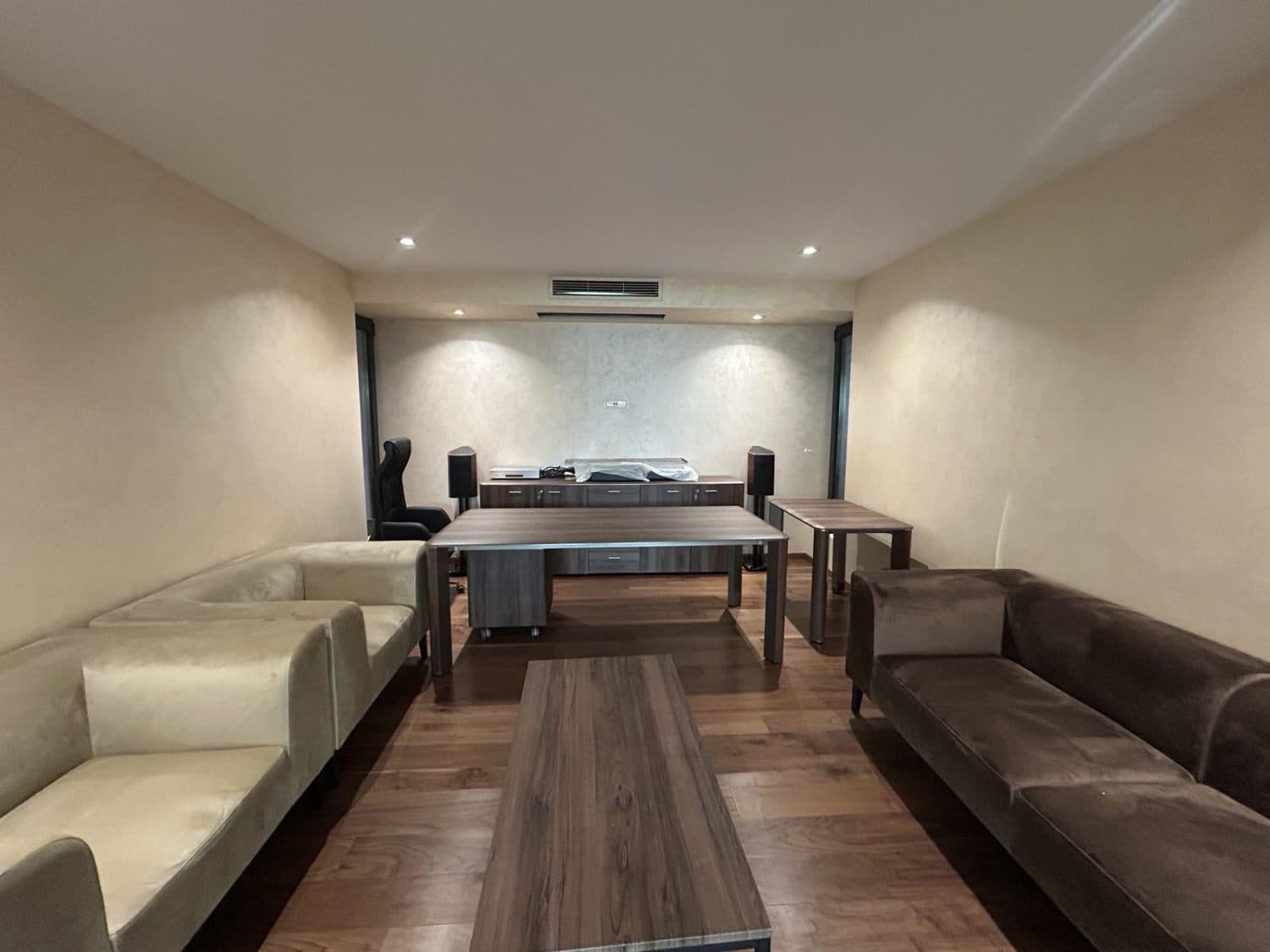 Modern house with swimming pool in Bardovci - For Rent - Bardovci - Image 14