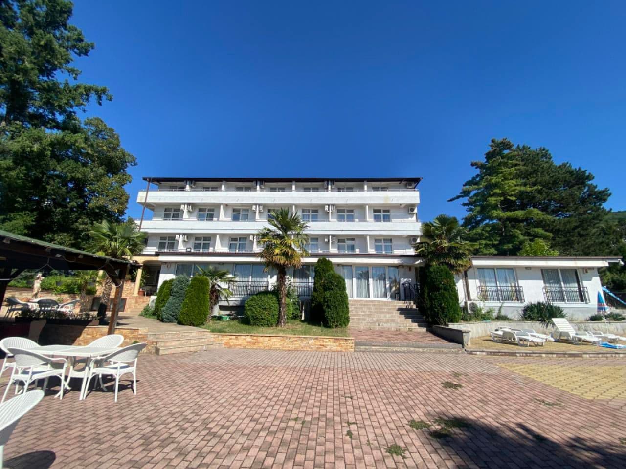 Hotel with a lake view in Ohrid for sale - For Sale - Ohrid