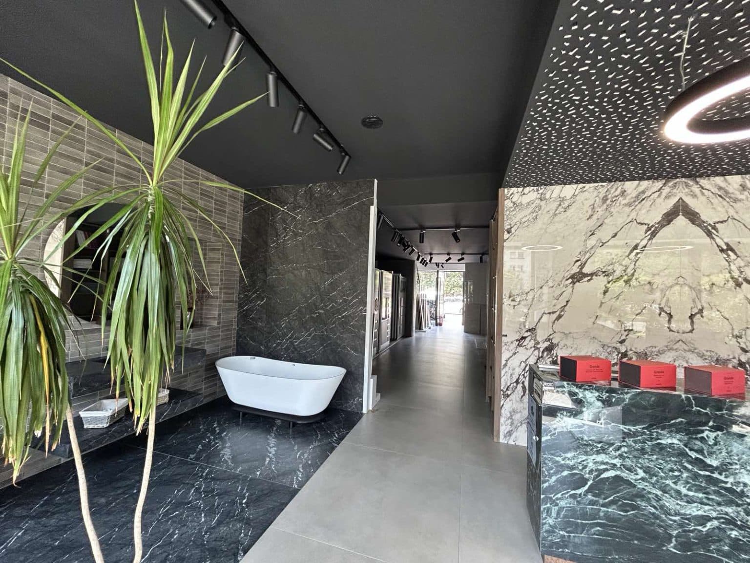 Деловен простор 138м2 во Тафталиџе - За Изнајмување - Карпош - Слика 1