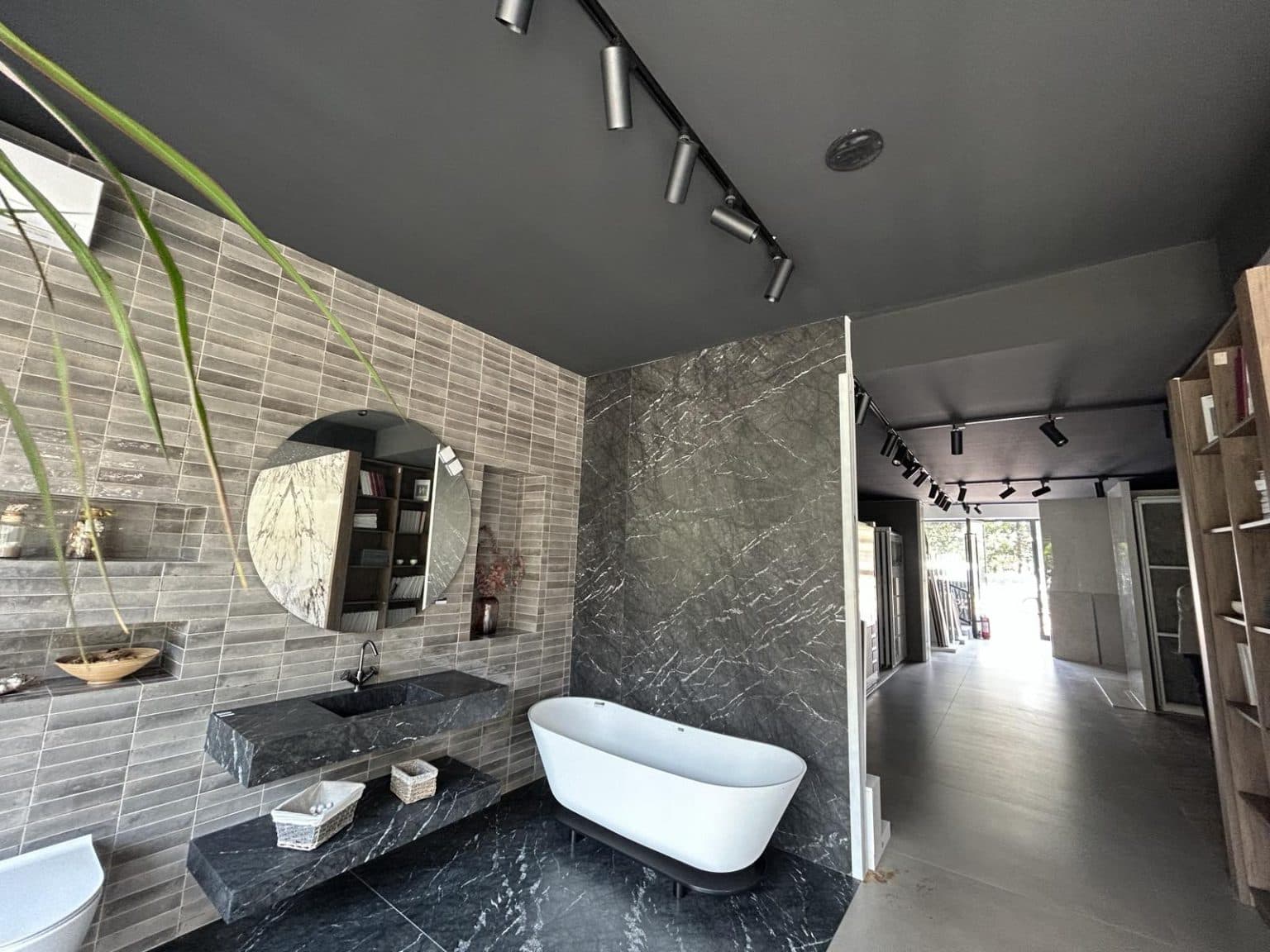 Деловен простор 138м2 во Тафталиџе - За Изнајмување - Карпош - Слика 5