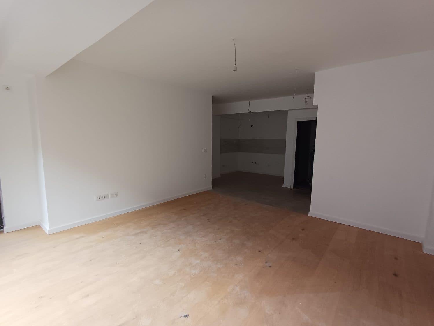 Business space 600m2 оn Vodno - За Изнајмување - Водно - Слика 6